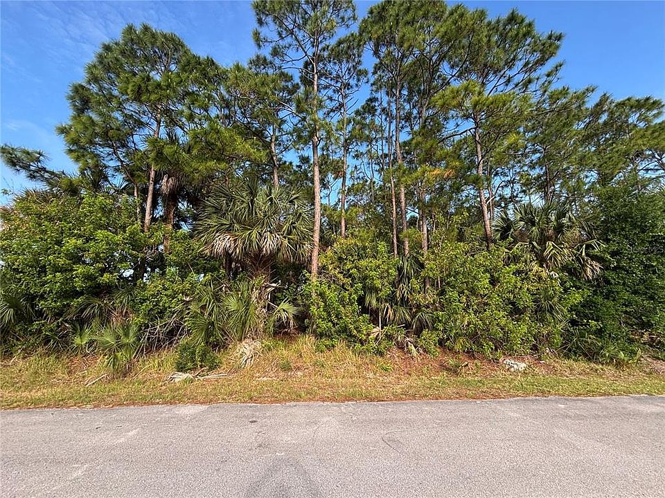 1st image of 556 BURLINGTON AVENUE NE LOT 8