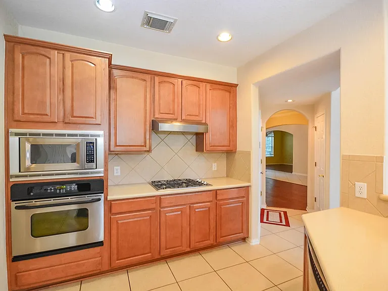 3211 Chapel Creek Way — Photo 6