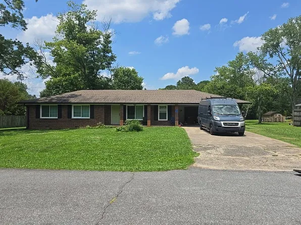 4 Green Acre Ln, Cartersville, GA 30121