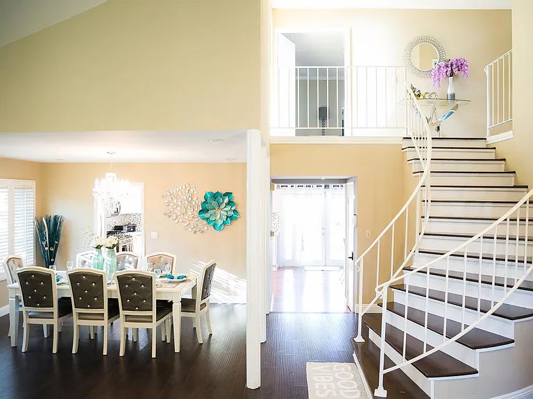 2045 W Sycamore Ave — Photo 14