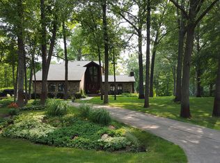 1215 Lake Jason Dr, White Lake, MI