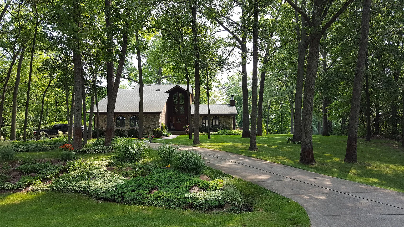1215 Lake Jason Dr photo 1