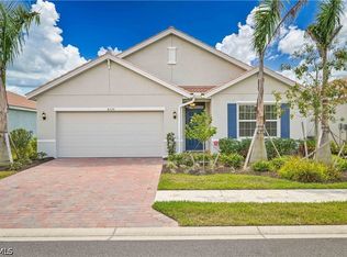 4226 Bloomfield St, Fort Myers, FL 33916