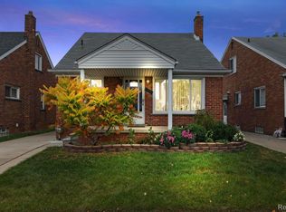 7334 Payne Ave, Dearborn, MI 48126