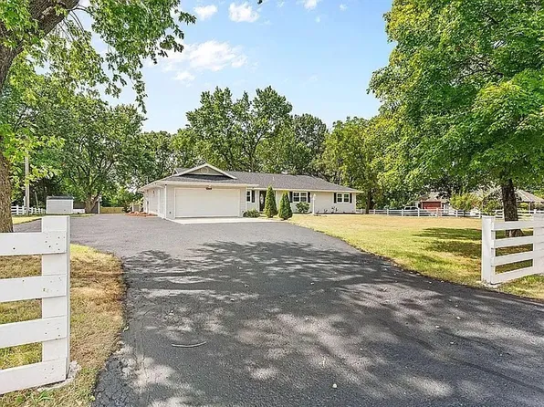 362 E State Highway Cc, Nixa, MO 65714