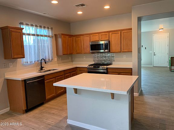 3rd image of 39940 N BELL MEADOW Trail