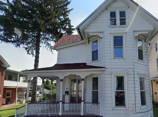 23 S Hanover St, Hummelstown, PA 17036