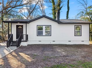525 Whitley Dr, Forest Park, GA 30297