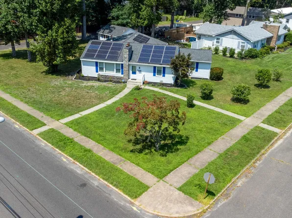 201 New Orleans Ave, Egg Harbor City, NJ 08215