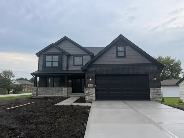 9318 Pleasant Ave, Tinley Park, IL 60487
