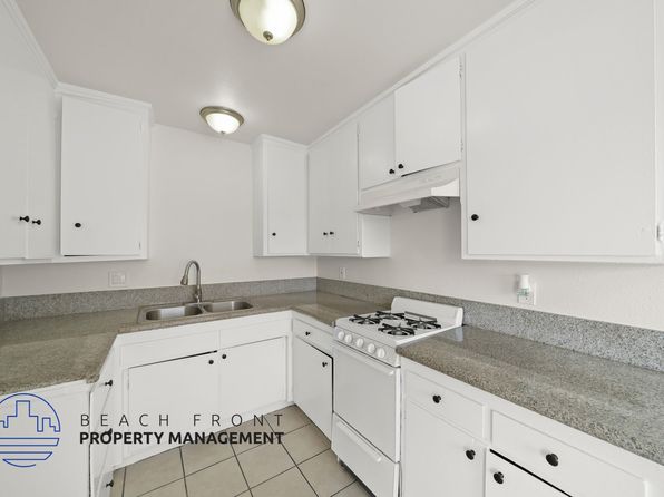 3612 W 102nd St APT 8