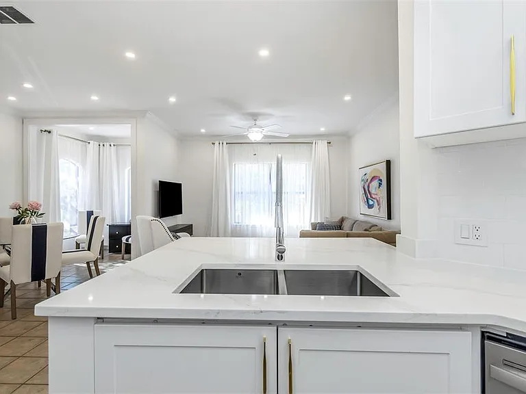 2199 Chianti Pl #9-0923 — Photo 15