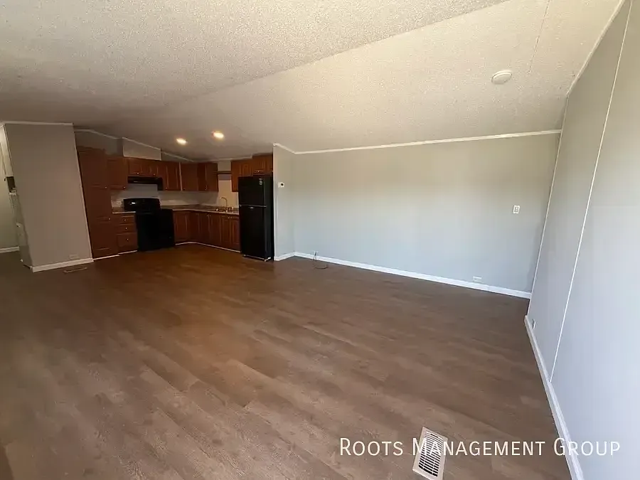 3 Bed 2 Bath Home Available for Lease at Pineview MHC - Apply Now! — Photo 2