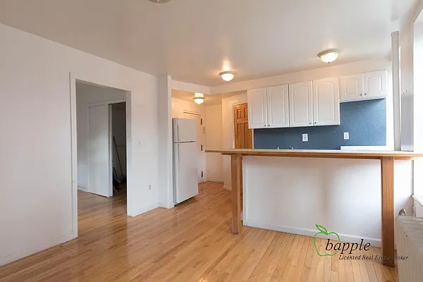 Rented by Bapple | media 12