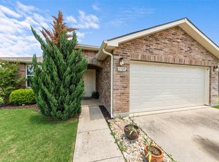 1709 Canyon Oaks Dr, Little Elm, TX 75068