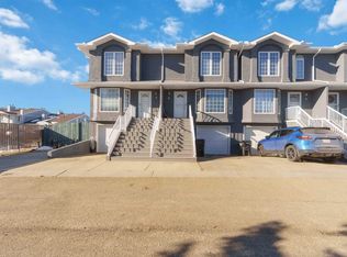 15128 22nd St NW #8, Edmonton, AB