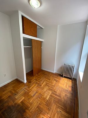 5th image of 408 W 56th St #5AA