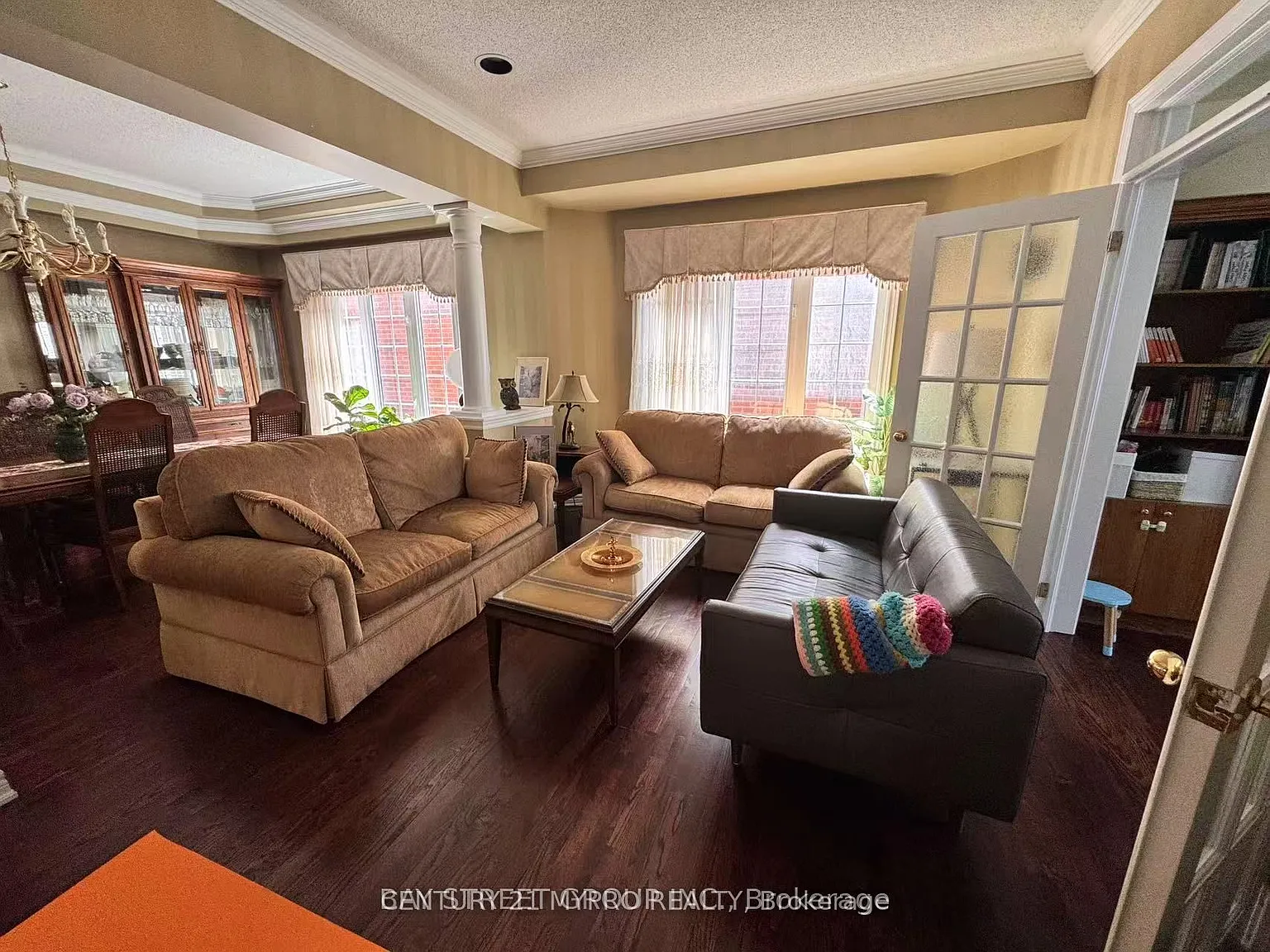 5 bed, $5,500 — Photo 4