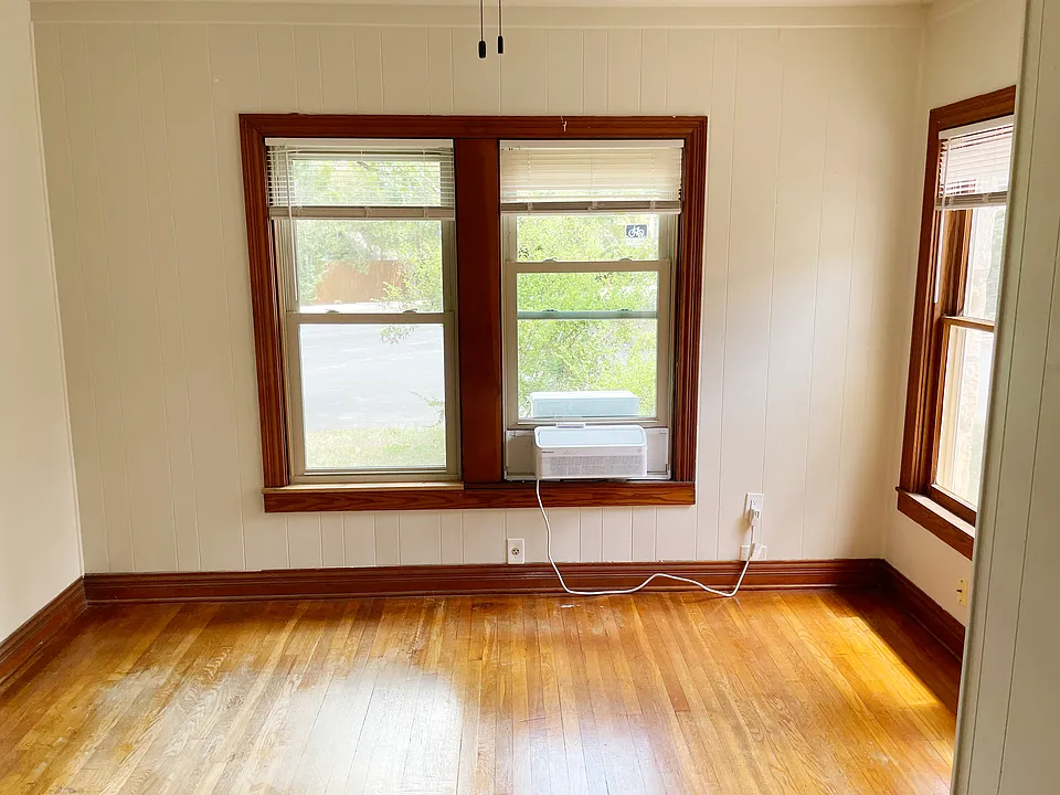 Bedroom 1 (alternate angle)