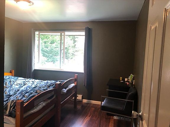 5th image of 5827 204th St SW Unit 1