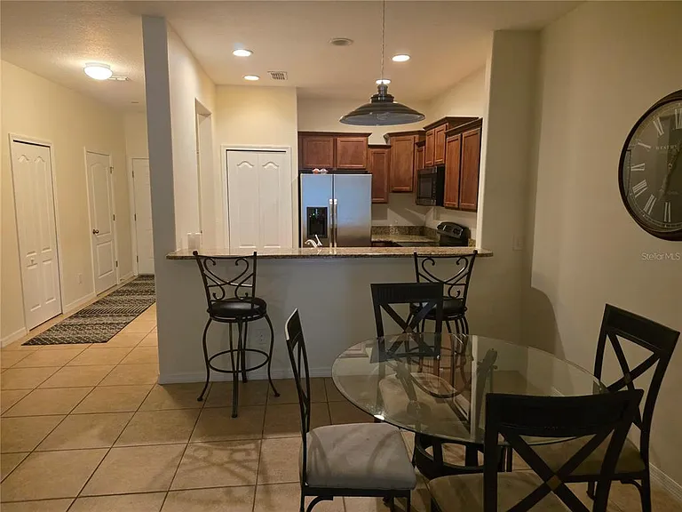 3158 Rodrick Cir #3158 — Photo 4