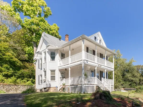 27 Wood Street, Seymour, CT 06483