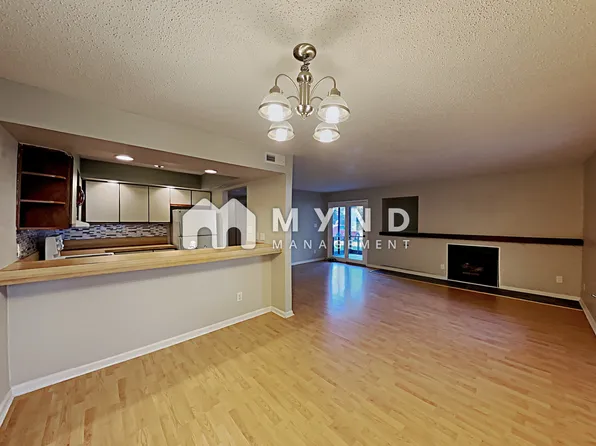 1824 J Julian Ln APT C, Charlotte, NC 28208