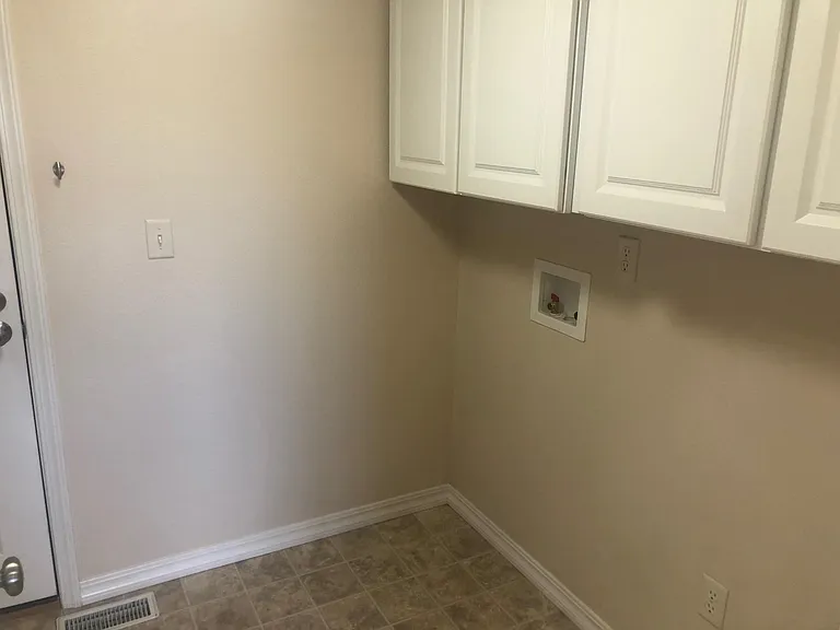 4217 Ashby Field Dr — Photo 8