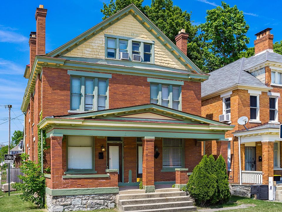 Front Exterior (right unit)