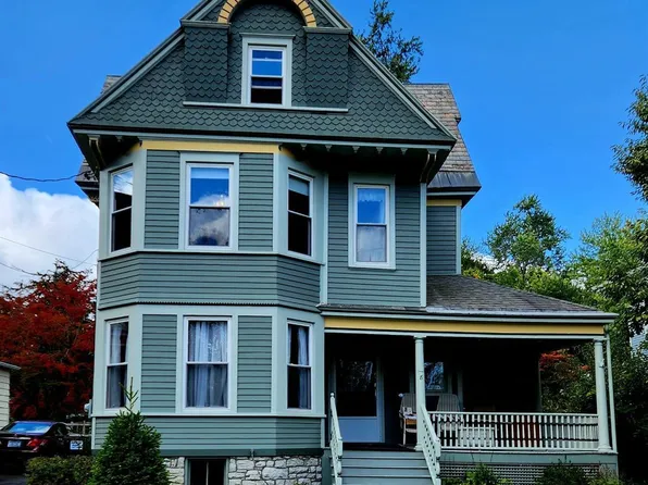 8 Elm Street, Coxsackie, NY 12051