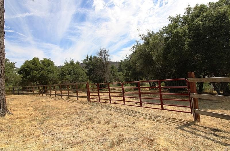 1st image of 28795 Highway 243