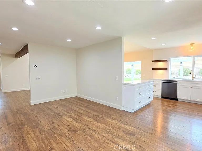 6540 Hayes Ct — Photo 14