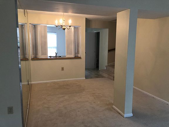 5th image of 2546-D S Arlington Mill Dr APT 4