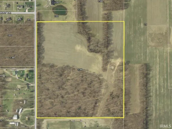 500 East Rd, Knox, IN 46534