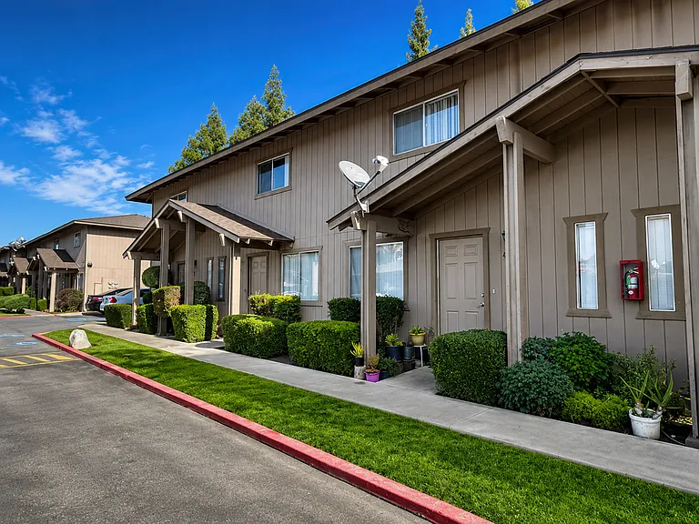 2155 Yosemite Pkwy #32 — Photo 13