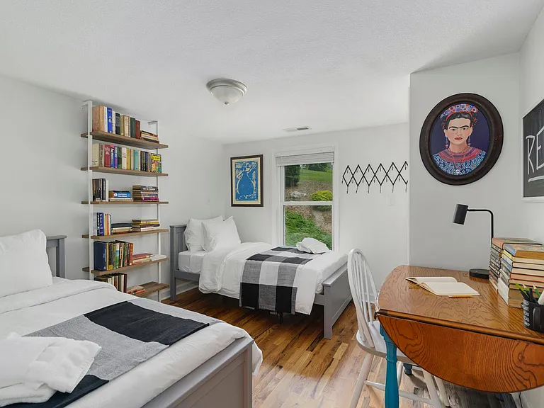 53 Harris Rd — Photo 17