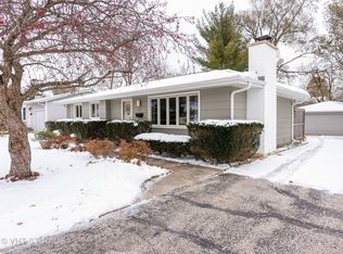 477 Linn Ave, Crystal Lake, IL 60014