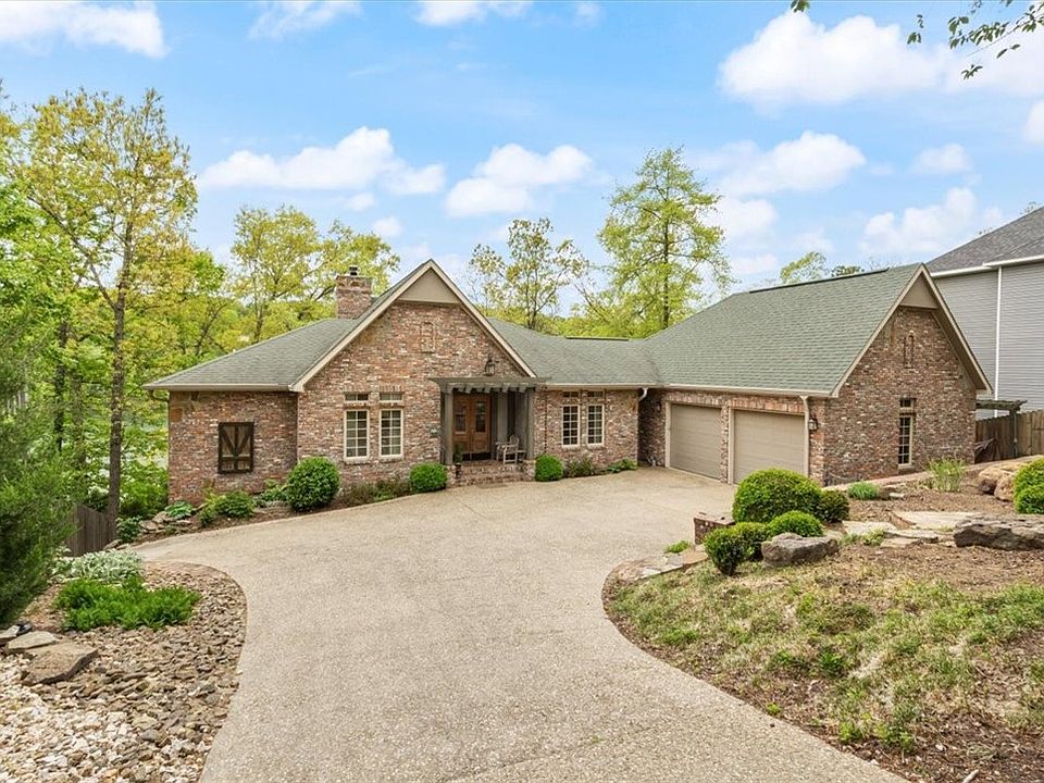 1st image of 30 Bosworth Cir