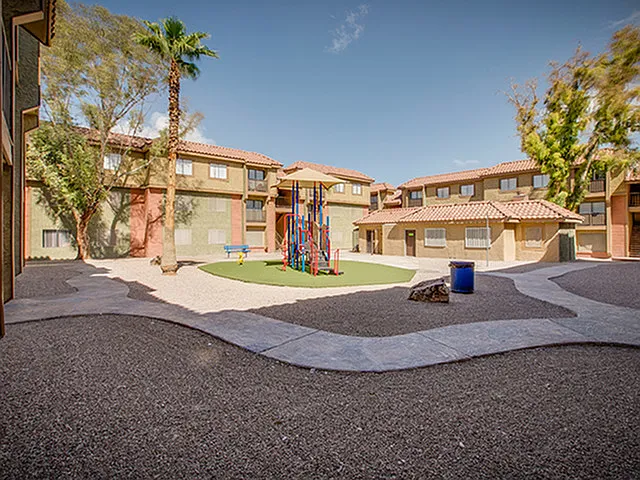 Encantada Apartments — Photo 17
