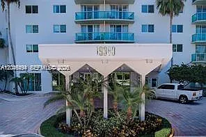 19380 Collins Ave #1423 — Photo 24