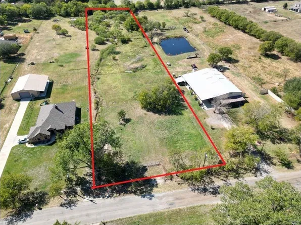 120 Wood Dale Dr, Burleson, TX 76028