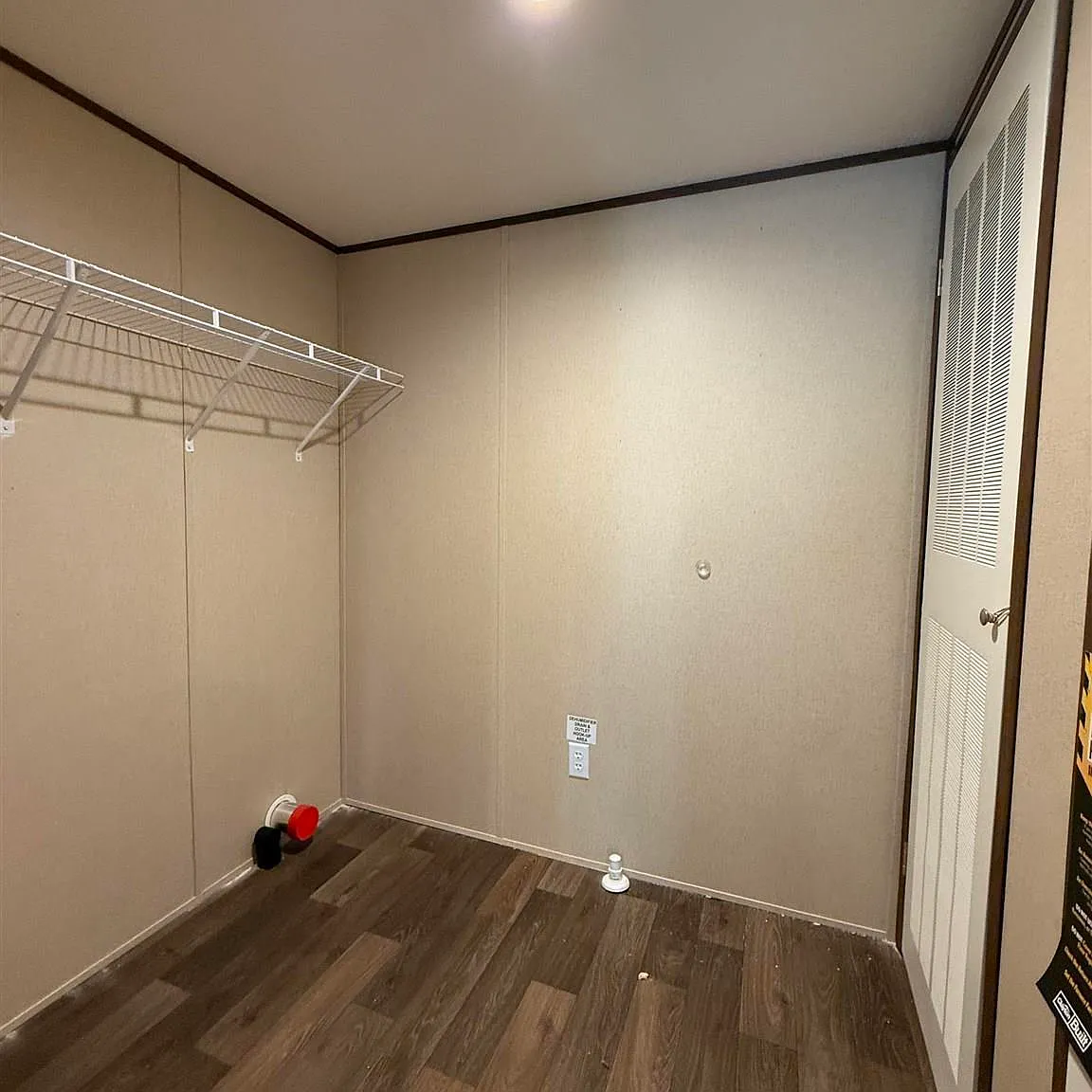 3 bed, 1038 sqft, $1,095 — Photo 4