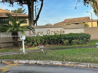 2740 W 63rd Pl #1325, Hialeah, FL 33016