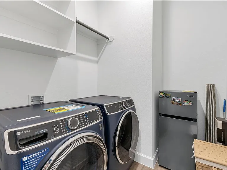 5844 Sean Paul Ln — Photo 28