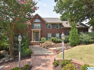 2221 Governors Bend Rd SE, Huntsville, AL 35801