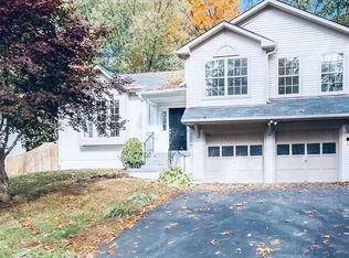 5316 Sentry Ln, Woodbridge, VA 22193