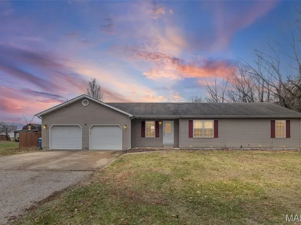 507 N Shirley St, Worden, IL 62097