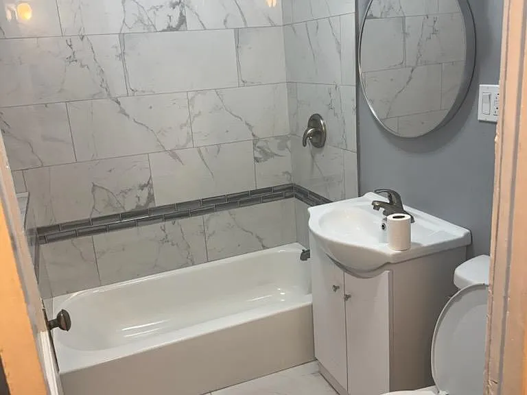 1610 N Moody Ave #1 — Photo 3