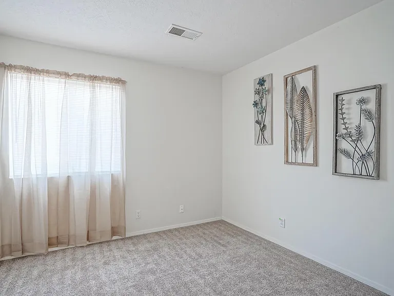 3146 Chama Meadows Dr NE — Photo 25