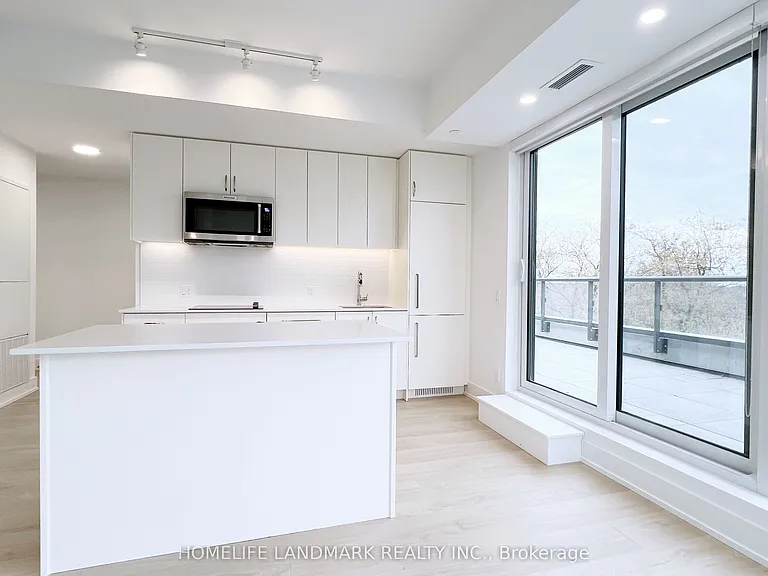 181 Sheppard Ave E #519 — Photo 6